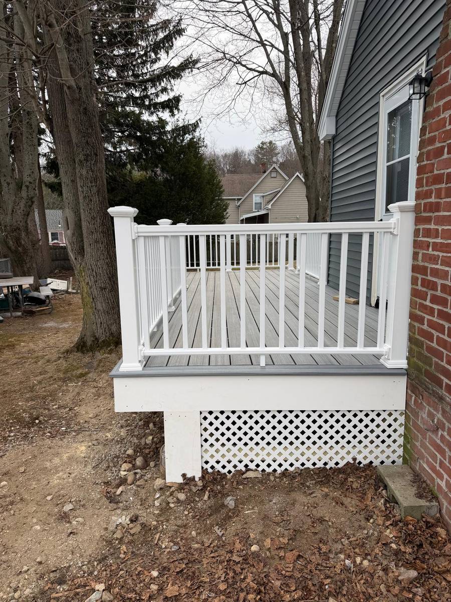 Kingdom Construction decking and porch
